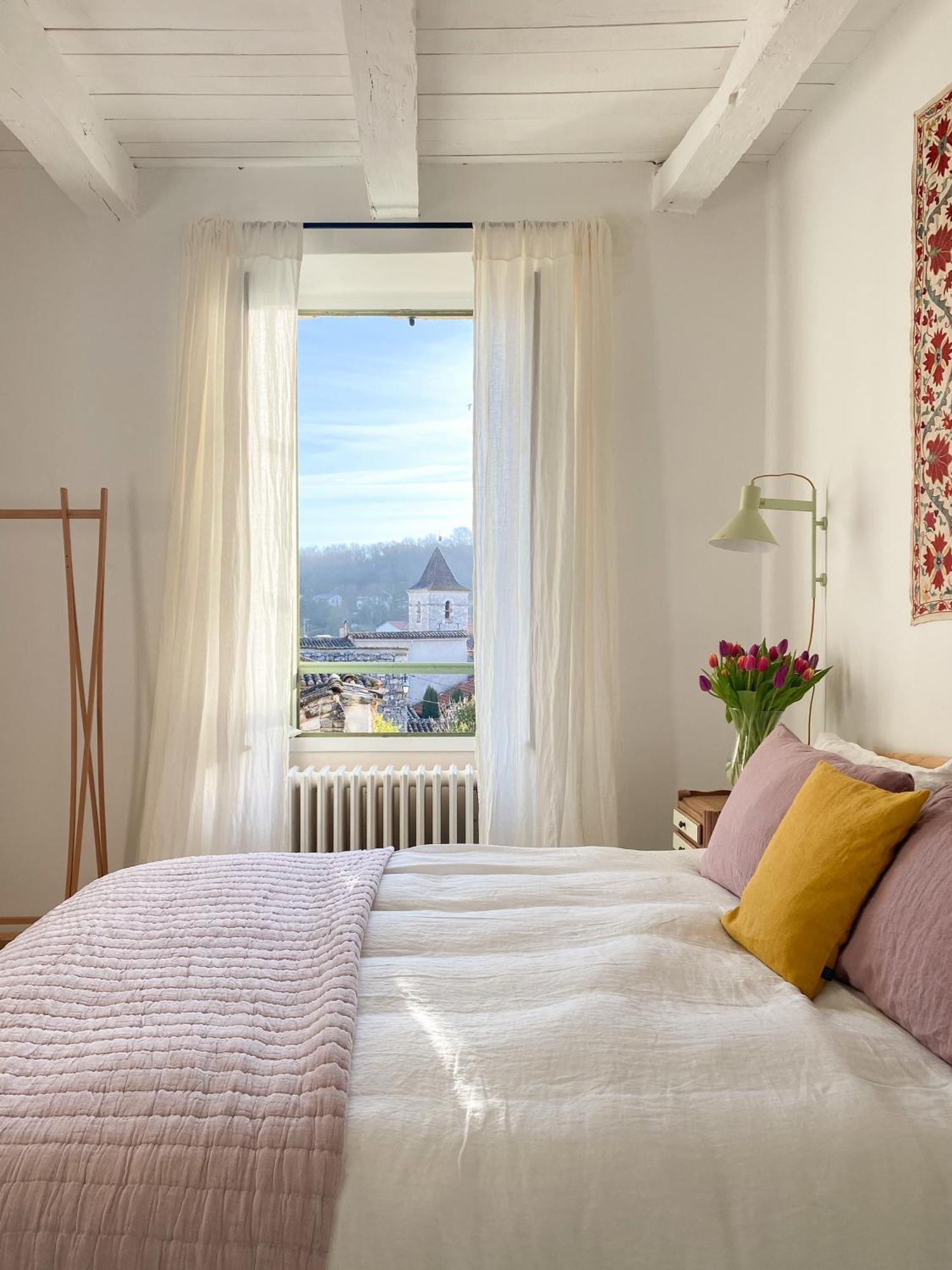 Le Coucou Montcuq Bed & Breakfast Ngoại thất bức ảnh